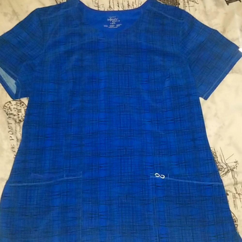Scrub top